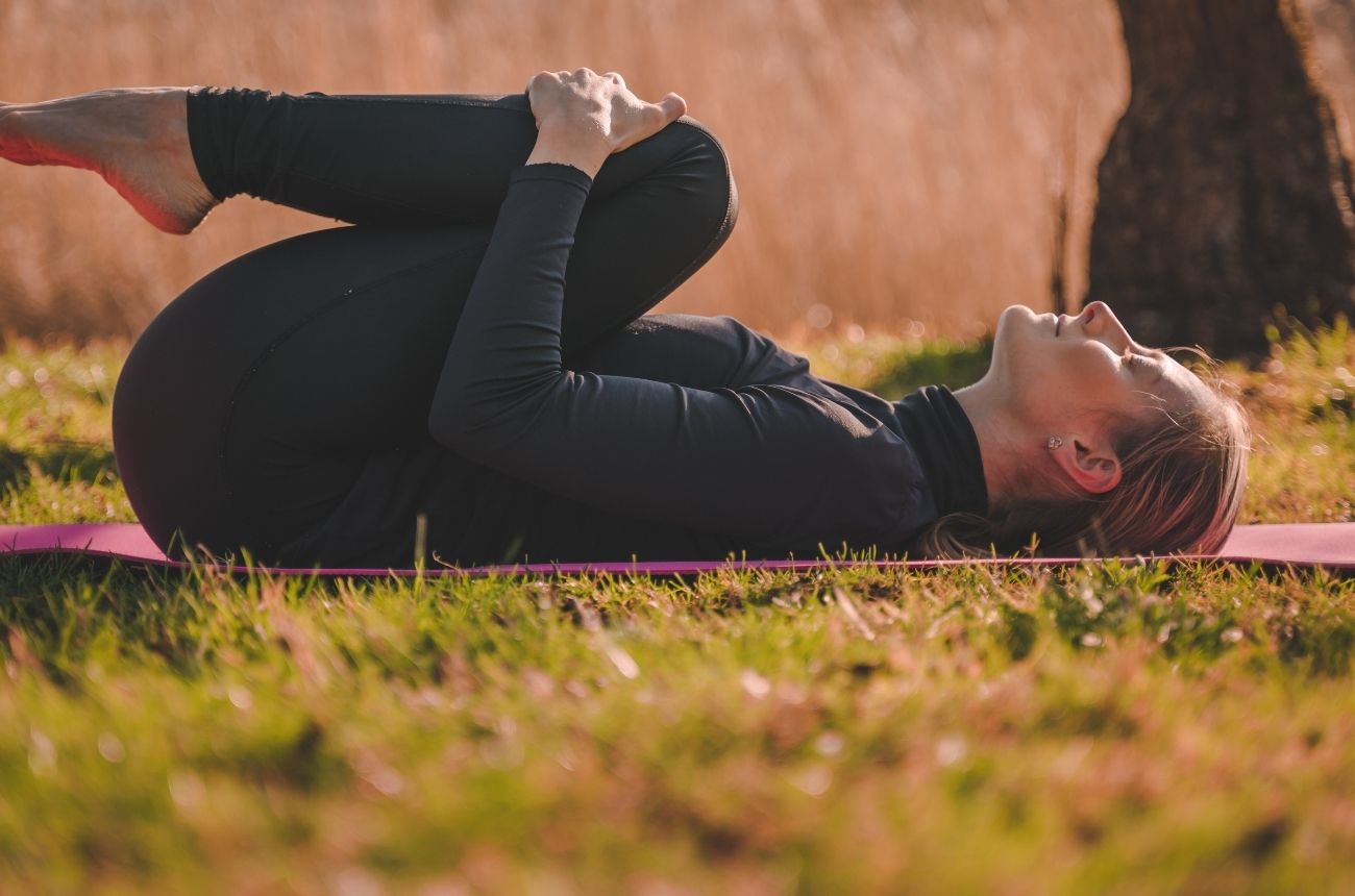 Effective Yoga Poses to Treat Piles (hemorrhoids) Blog.cult.fit